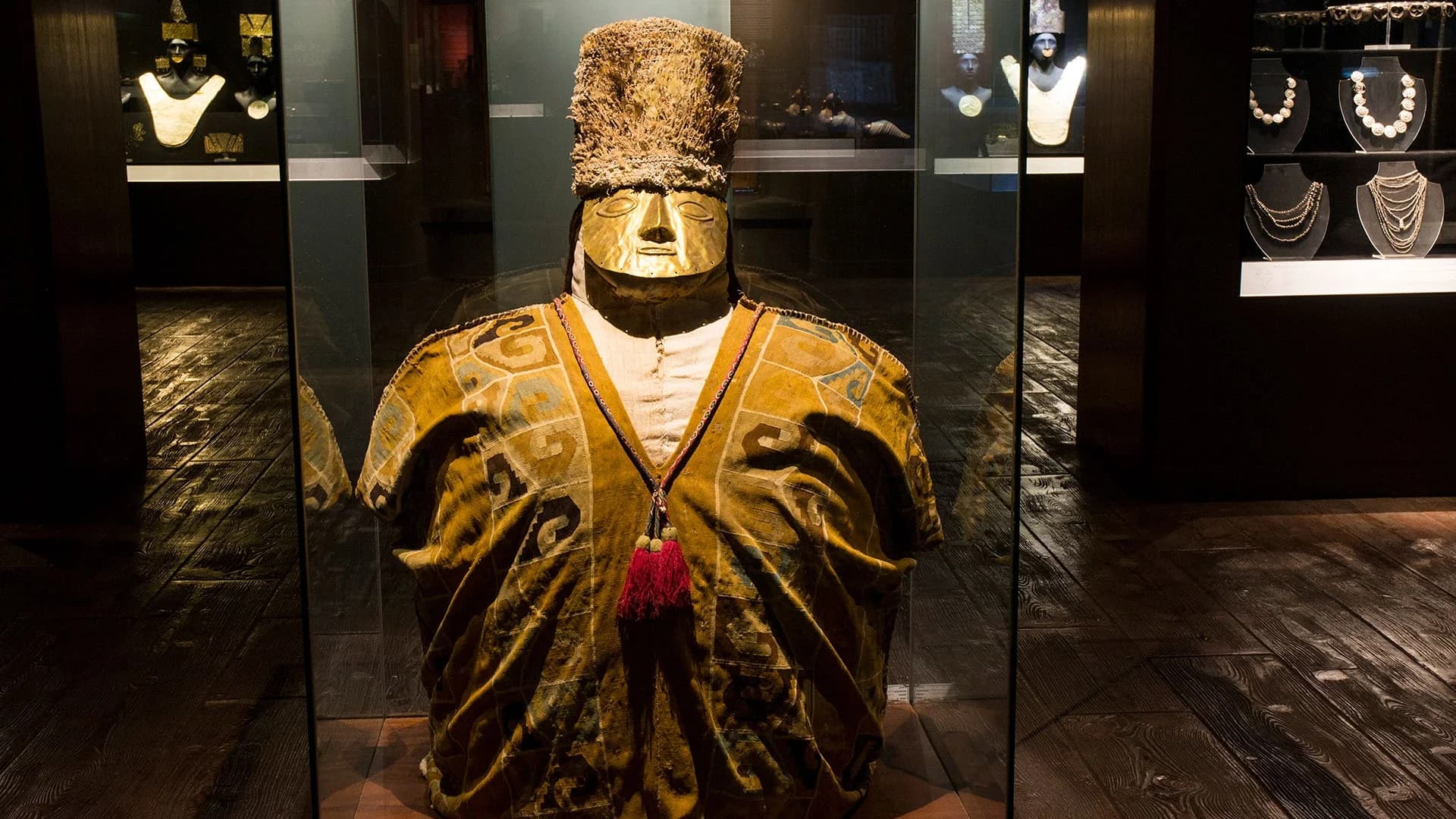 Larco Museum Tour Lima (Half Day), Peru with guide