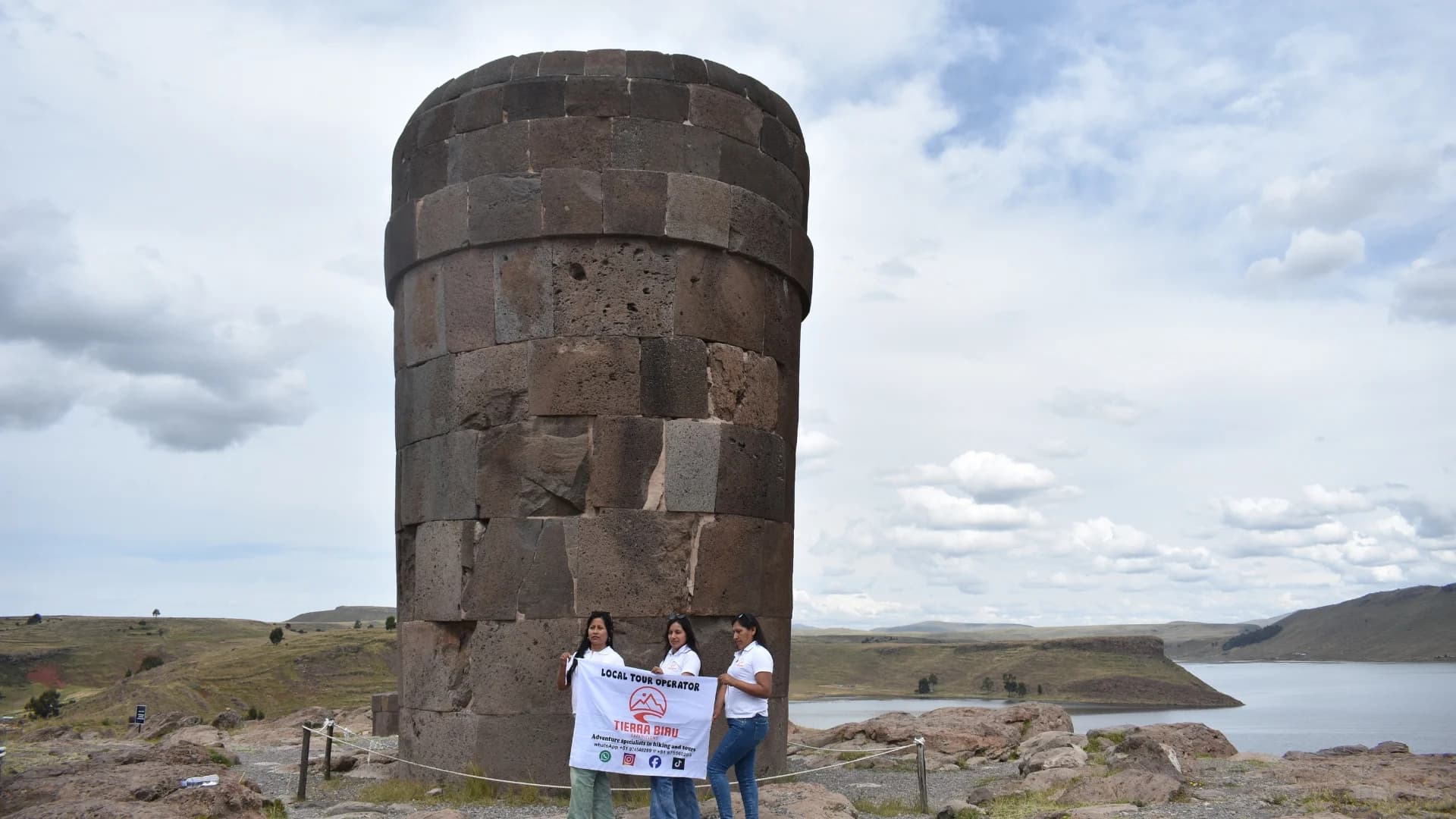 Sillustani Half-Day Tour from Puno | Kolla & Inca Chullpas + Umayo Lagoon | 30