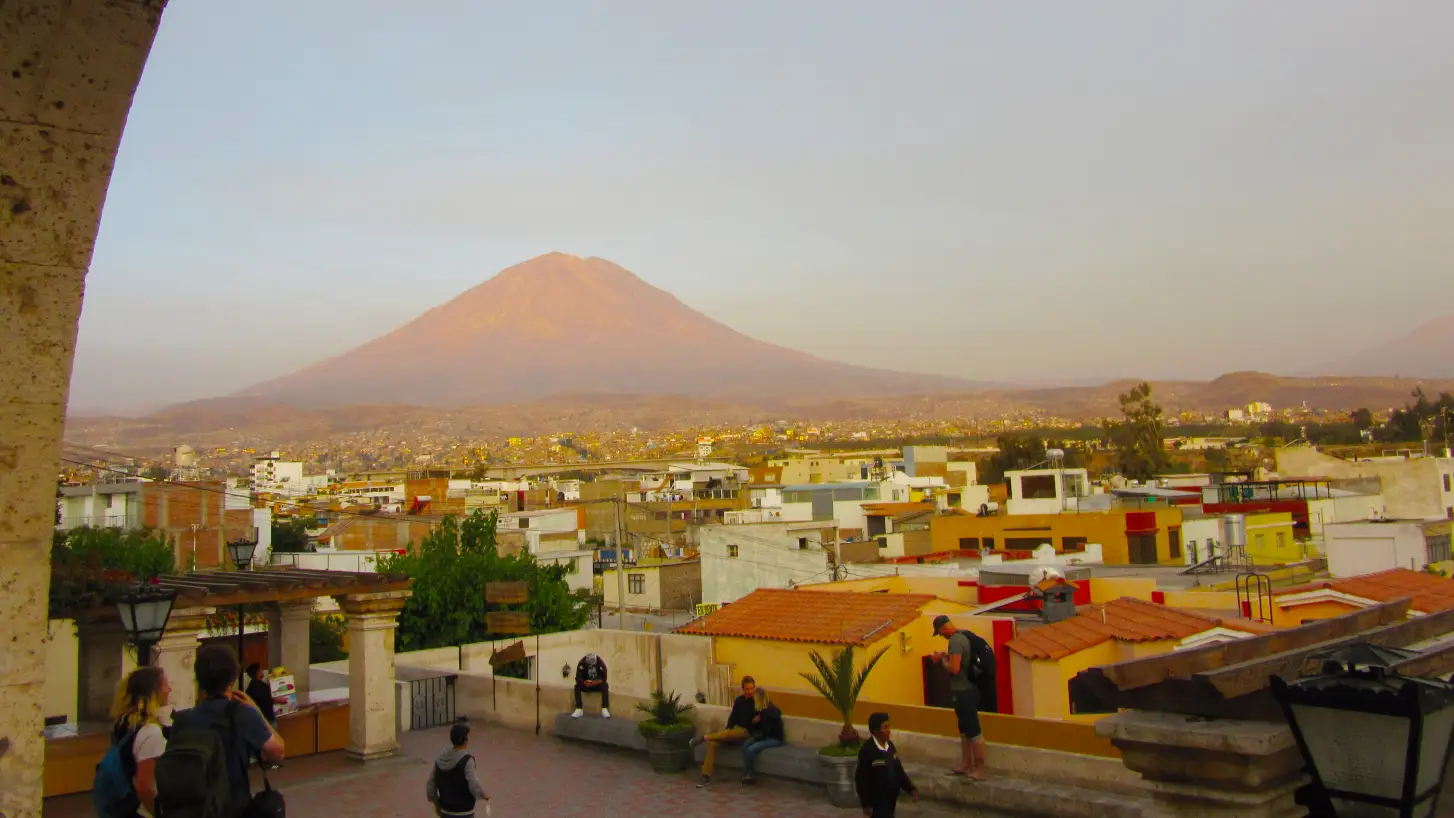 Arequipa Historical Center_ Describes the main area visited in the tour.