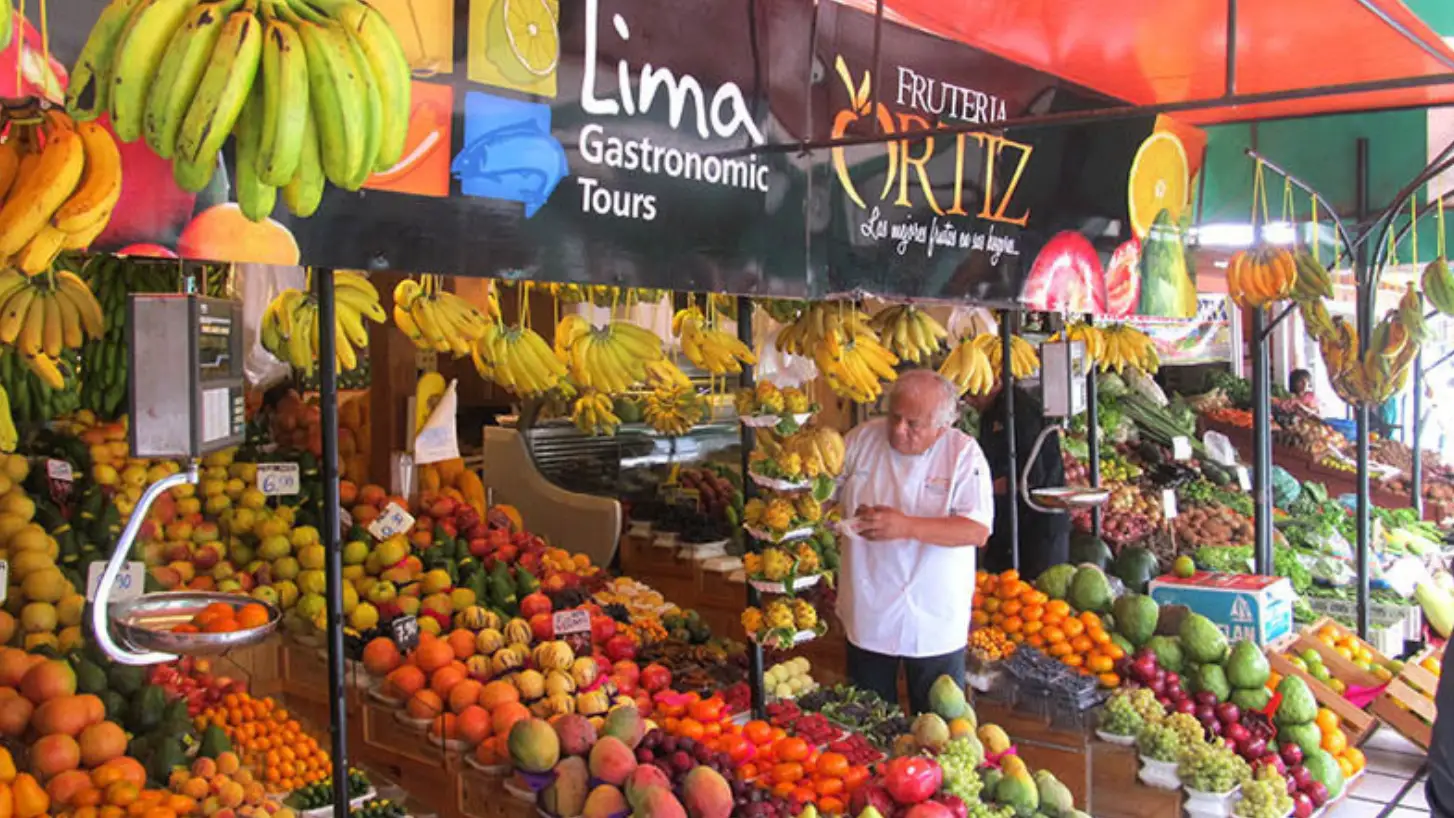 Explore the Best Markets and Restaurants in Lima on a Food Tour